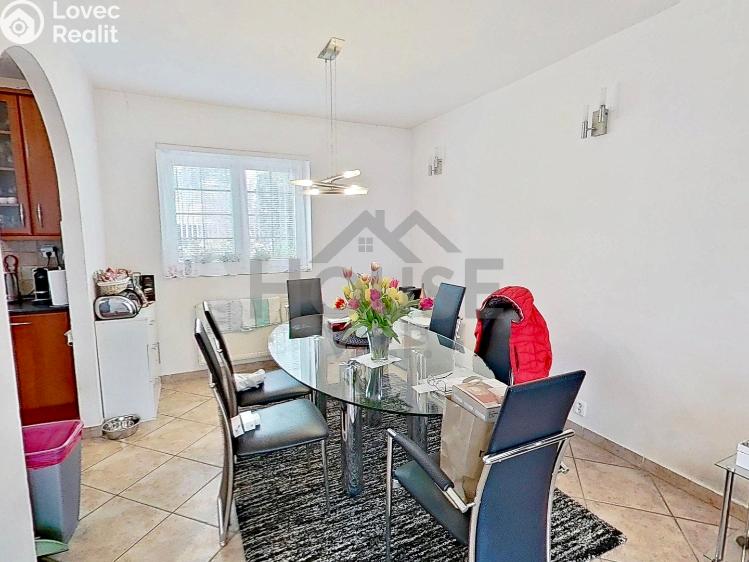 Продажа семейного дома Praha, Listopadová č. 14