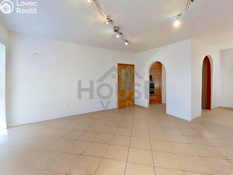 Продажа семейного дома Praha, Listopadová č. 25