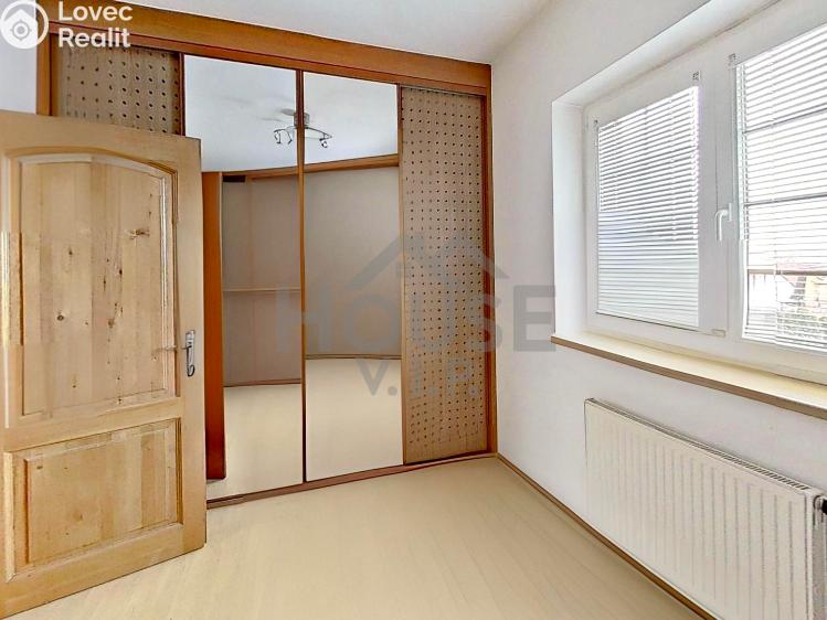 Продажа семейного дома Praha, Listopadová č. 26