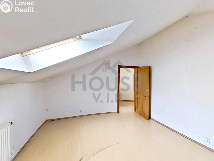 Продажа семейного дома Praha, Listopadová č. 32