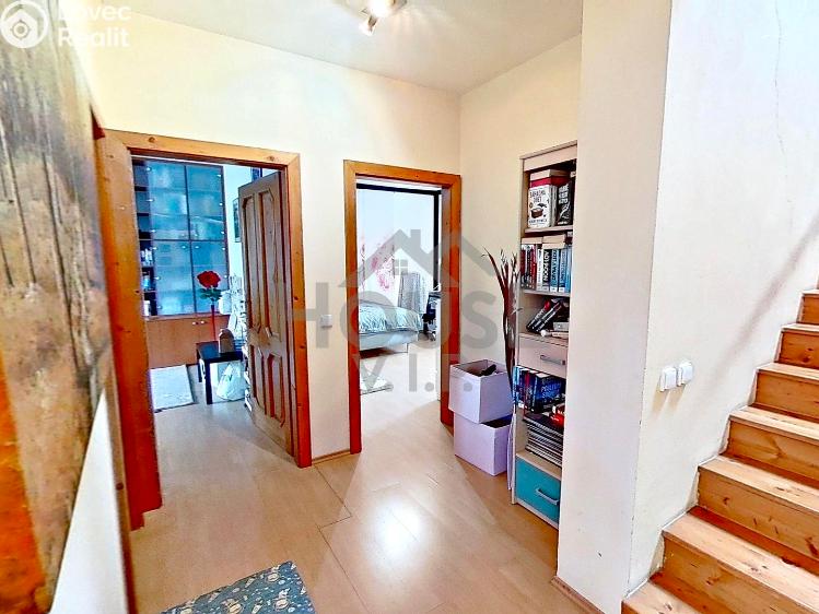 Продажа семейного дома Praha, Listopadová č. 48