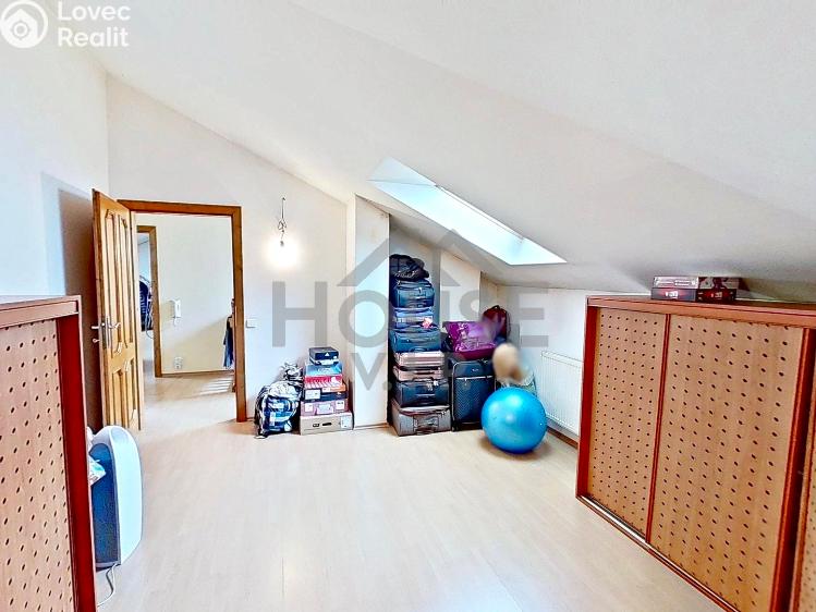 Продажа семейного дома Praha, Listopadová č. 54