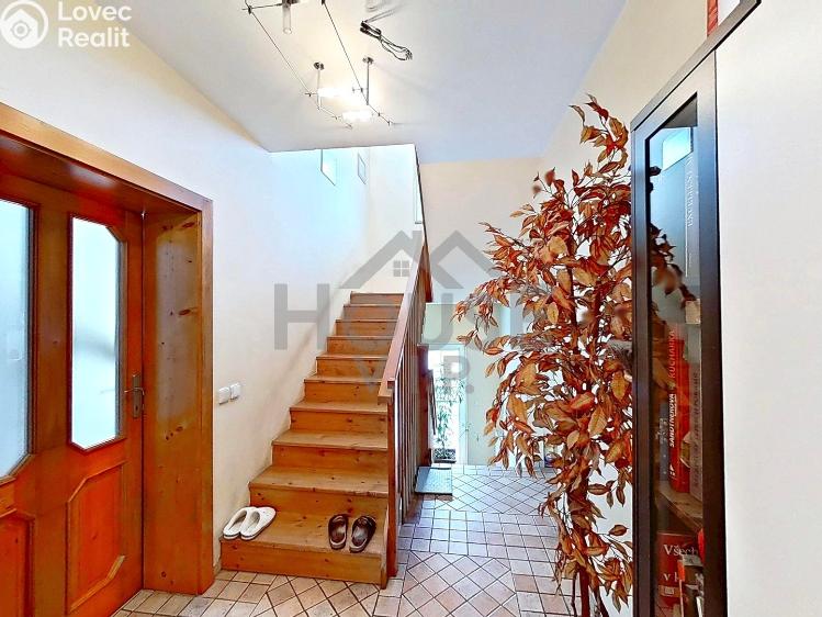 Продажа семейного дома Praha, Listopadová č. 55