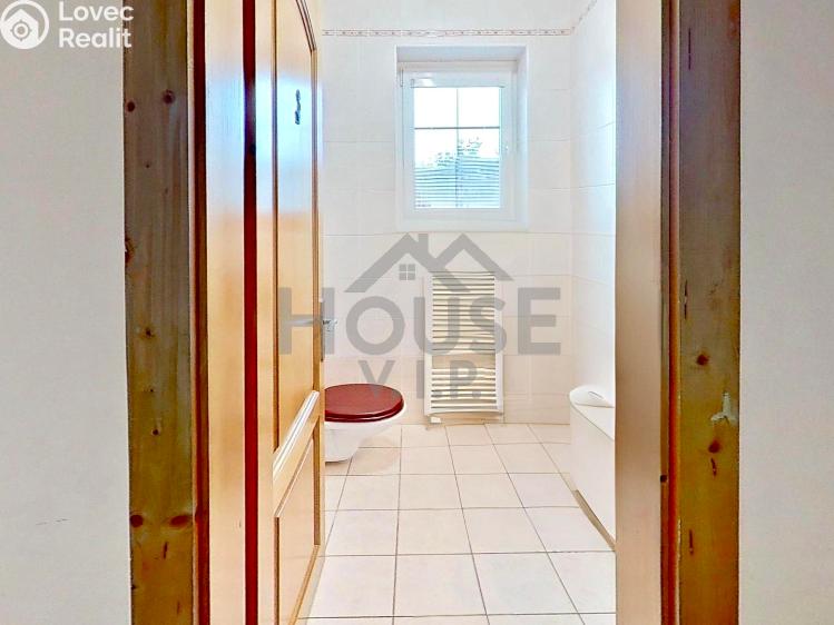 Продажа семейного дома Praha, Listopadová č. 56