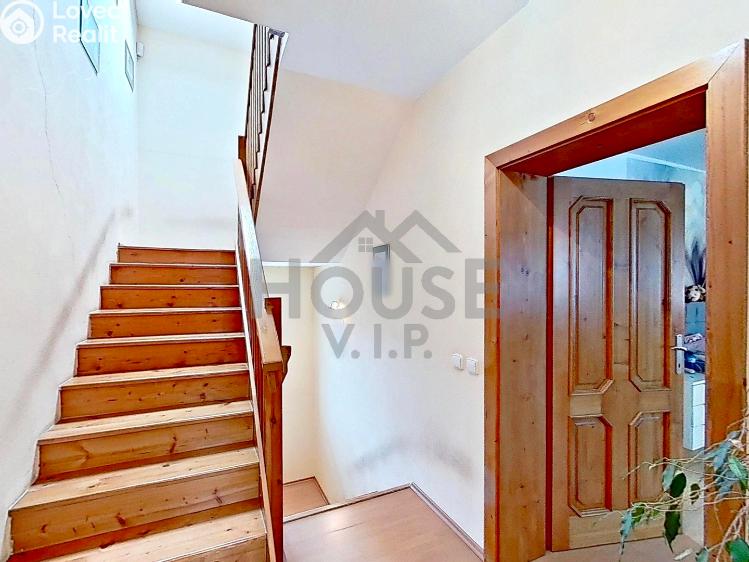 Продажа семейного дома Praha, Listopadová č. 68