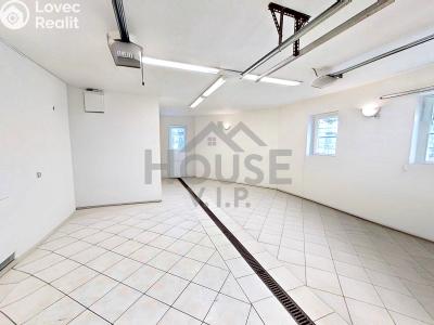 Sale family house Praha, Listopadová č. 5