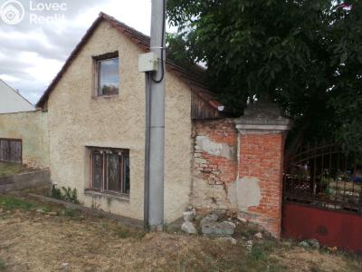 Prodej rodinného domu Žiželice č. 13