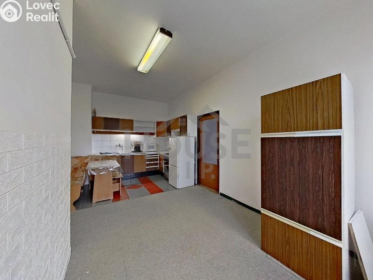 Sale apartment 2+KK Praha, Za Strahovem č. 4