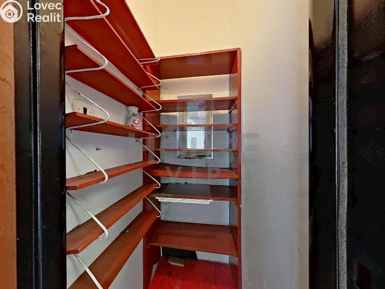 Sale apartment 2+KK Praha, Za Strahovem č. 10