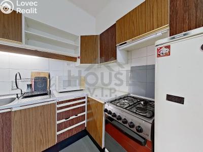 Sale apartment 2+KK Praha, Za Strahovem č. 6