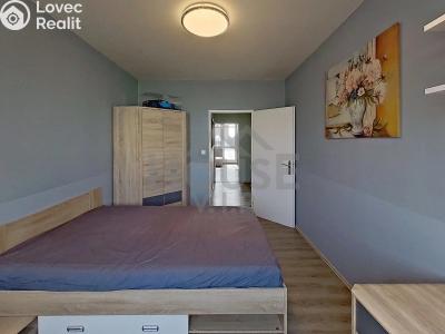 Продажа квартиры 4+1 Praha, Mezi školami č. 9