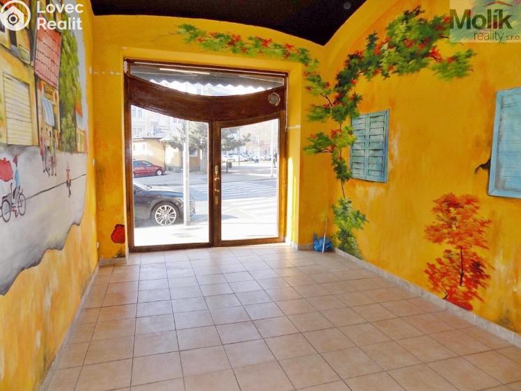 Pronájem obchodního prostoru Teplice, Benešovo náměstí č. 2