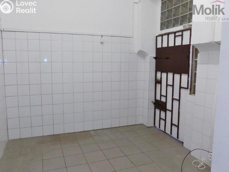 Pronájem obchodního prostoru Teplice, Benešovo náměstí č. 4