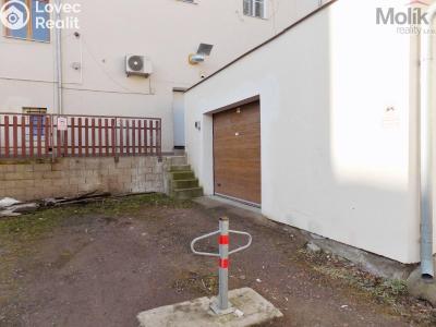 Pronájem obchodního prostoru Teplice, Benešovo náměstí č. 5