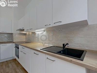 Sale apartment 4+1 Praha, Londýnská č. 17