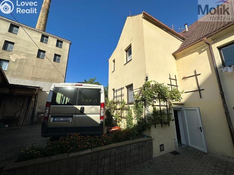 Sale multi-gen house Žatec, Tyršova č. 29