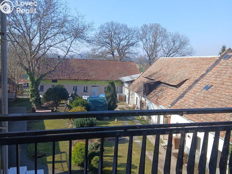 Sale multi-gen house Kostelec nad Labem, nám. Komenského č. 8