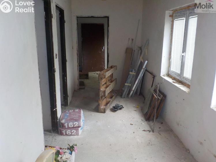 Продаж сімейного будинку Dubí, Ruská 291/12a č. 5