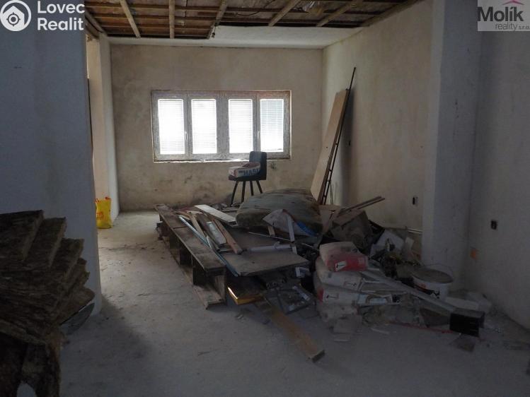 Продаж сімейного будинку Dubí, Ruská 291/12a č. 7