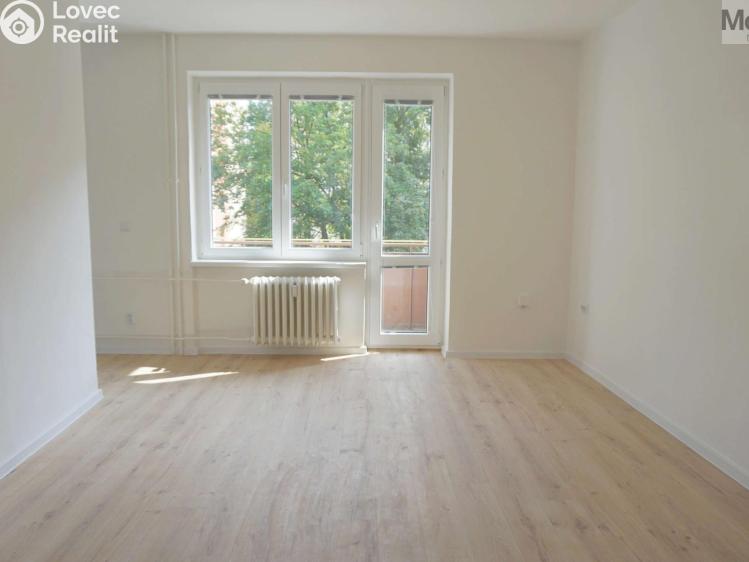 Rent apartment 2+1 Litvínov, Studentská č. 8