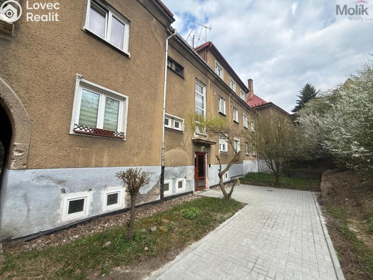 Rent apartment 1+1 Litvínov, Ladova č. 9