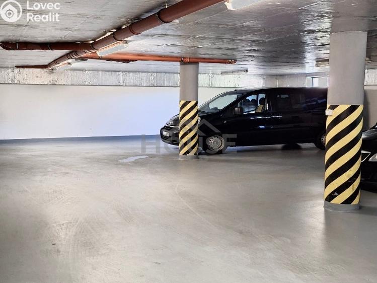 Sale apartment 2+KK Praha, Rotavská č. 9