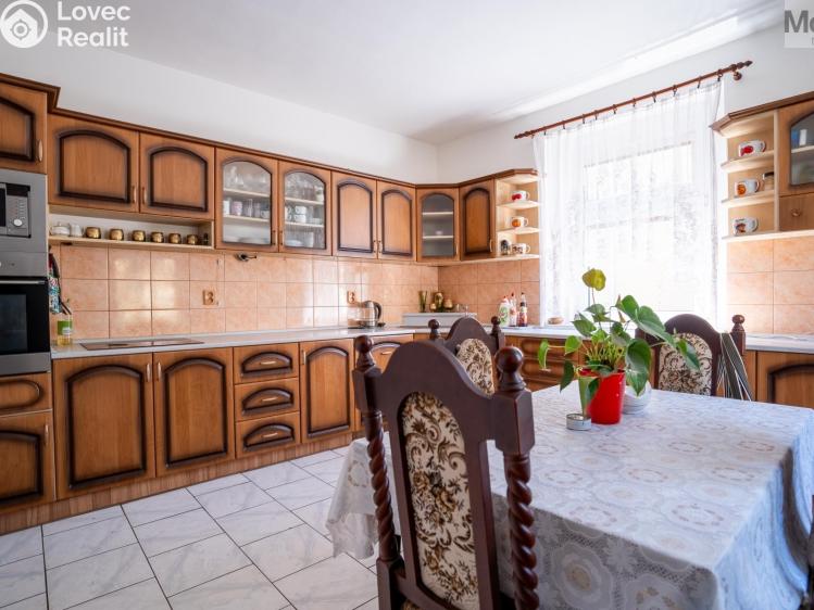 Продаж сімейного будинку Litvínov, Janovská č. 2