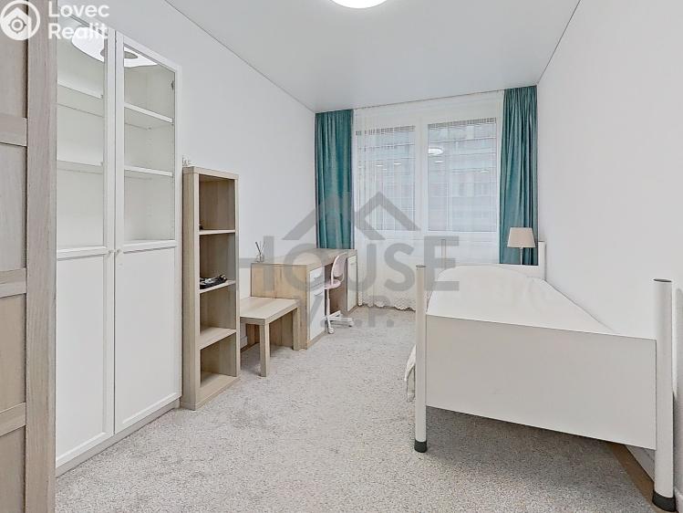 Prodej bytu 5+KK Praha, Přemyslovská 211/46 č. 24