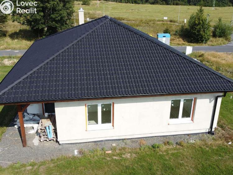 Продажа семейного дома Karlovy Vary, Ke Golfu č. 10