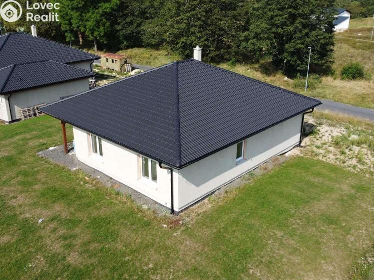 Prodej rodinného domu Karlovy Vary, Ke Golfu č. 10