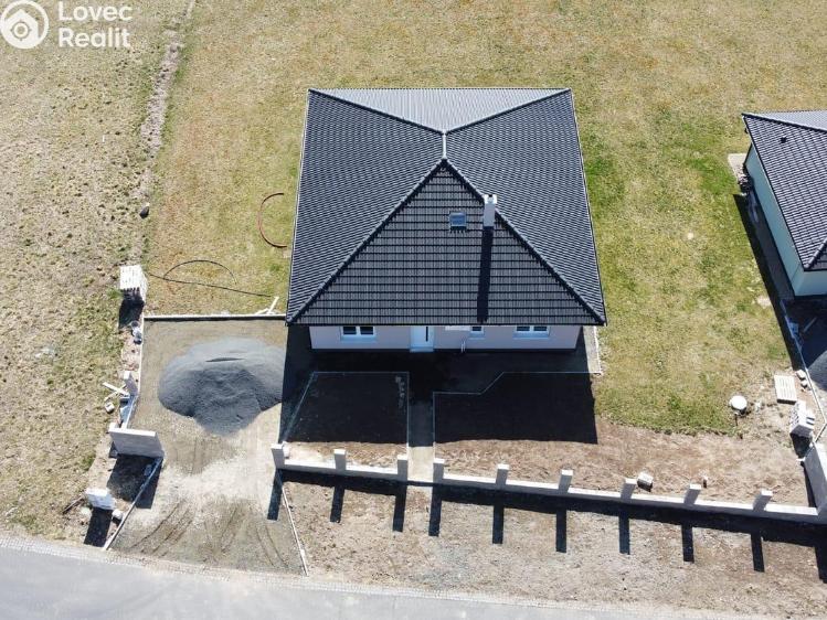 Prodej rodinného domu Karlovy Vary, Ke Golfu č. 25