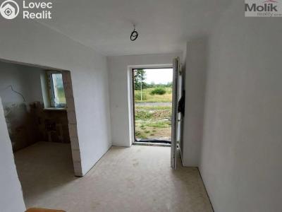 Продажа семейного дома Karlovy Vary, Ke Golfu č. 8
