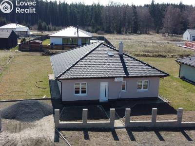 Продажа семейного дома Karlovy Vary, Ke Golfu č. 21