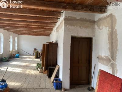 Sale multi-gen house Horní Moštěnice, Náměstí Dr. M. Tyrše č. 2