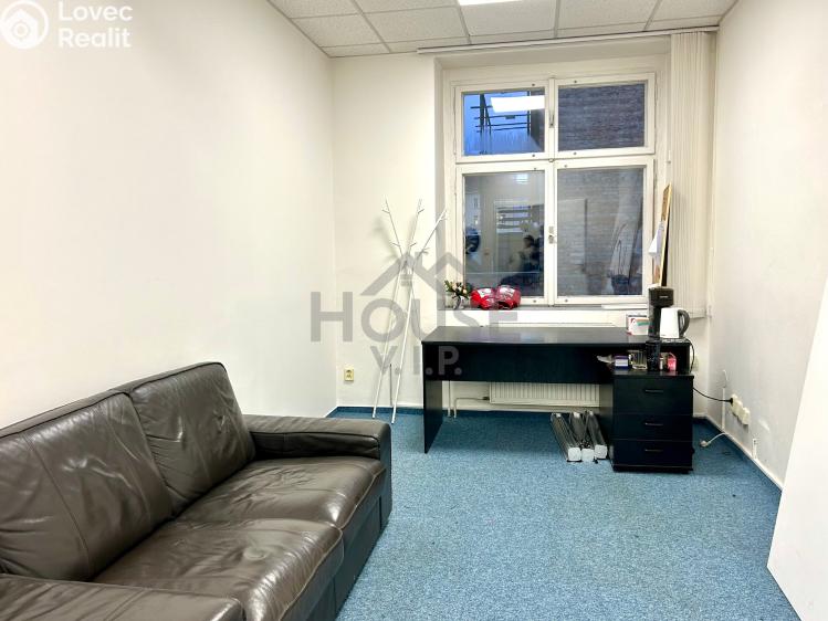 Rent office space Praha, U průhonu 466/22 č. 6