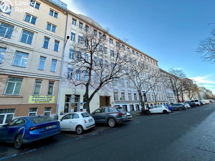 Pronájem kanceláře Praha, U průhonu 466/22 č. 8