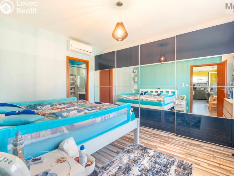 Продажа семейного дома Obříství, Povodňová 301 č. 7