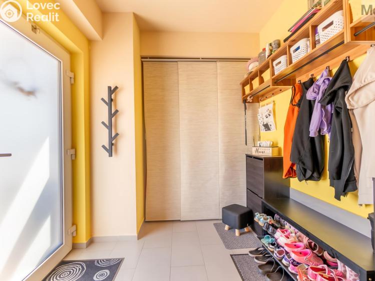 Продажа семейного дома Obříství, Povodňová 301 č. 11