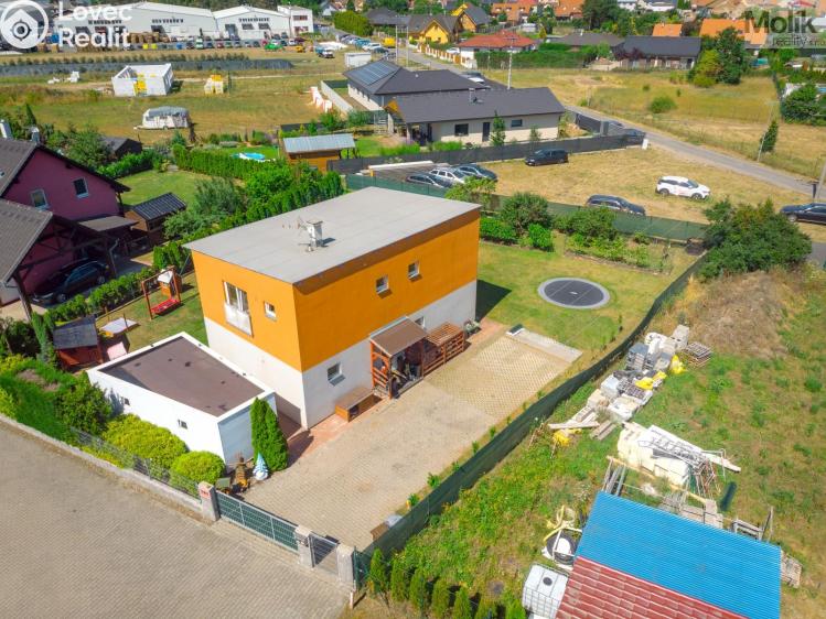 Продажа семейного дома Obříství, Povodňová 301 č. 13