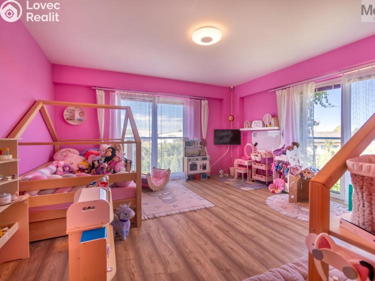 Продажа семейного дома Obříství, Povodňová 301 č. 17