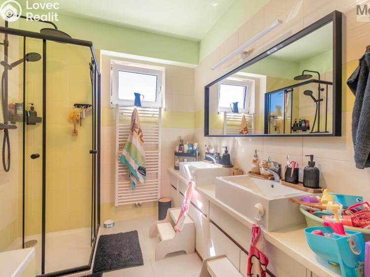 Продажа семейного дома Obříství, Povodňová 301 č. 19