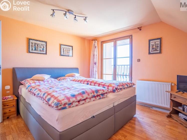 Sale family house Lužice č. 11