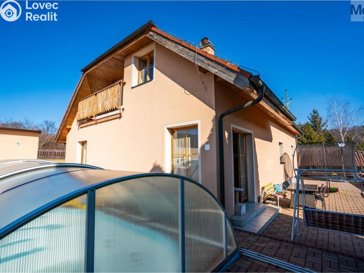 Sale family house Lužice č. 18