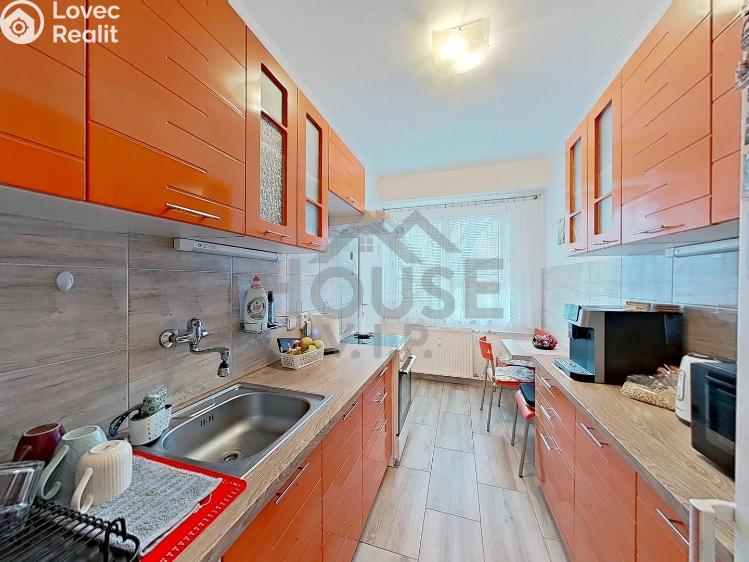 Prodej bytu 3+1 Praha, Budějovická č. 12