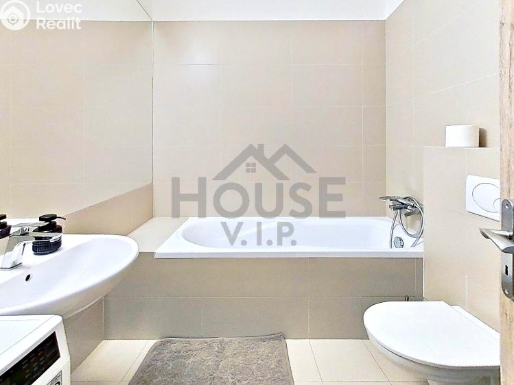 Sale apartment 2+KK Praha, Bořivojova č. 2