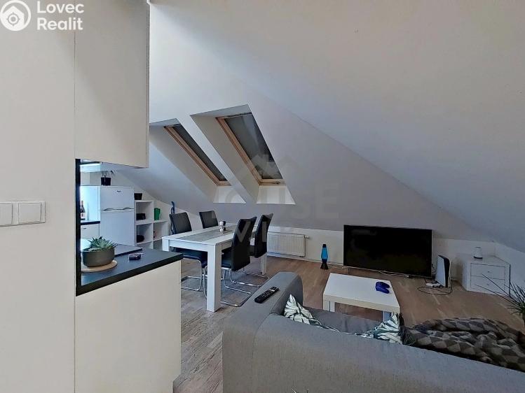 Prodej bytu 1+KK Praha, Velvarská č. 6