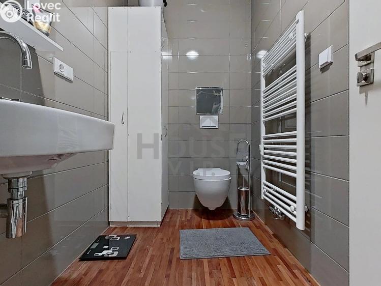 Prodej bytu 1+KK Praha, Velvarská č. 16