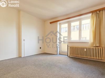 Prodej bytu 2+1 Praha, 28. pluku č. 1