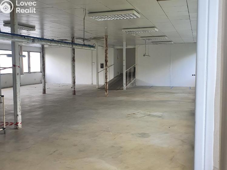 Pronájem komerční nemovitosti Korozluky č. 4