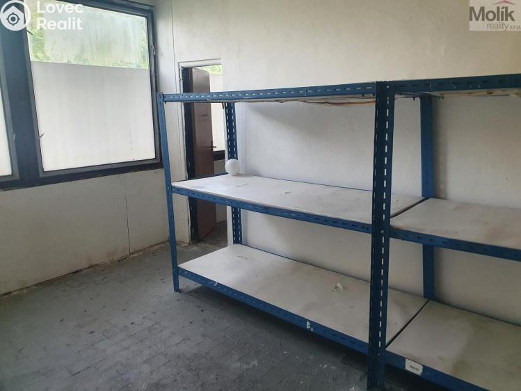 Pronájem komerční nemovitosti Korozluky č. 7